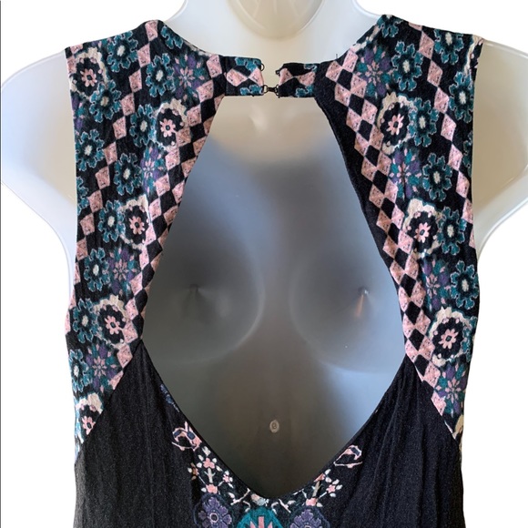 Ecote Dress Cutout Back Black And White Retro Print Rayon Size Small - Picture 3 of 10